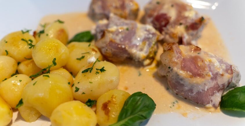 Schweinefilet in Sahnesauce